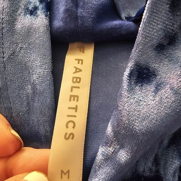 Fabletics Blue Cropped Velour Hoodie Size M - Picture 2 of 5